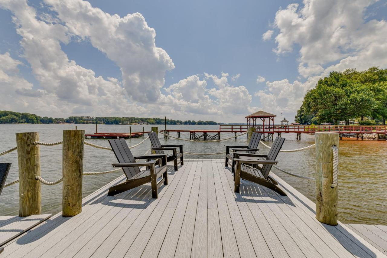 Pet-Friendly Lake Norman Home With Boat Dock! Mooresville Ngoại thất bức ảnh